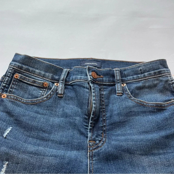 J. Crew Petite Vintage Straight Jeans in Ripped and Repaired Size 28P K3416 - Picture 7 of 13
